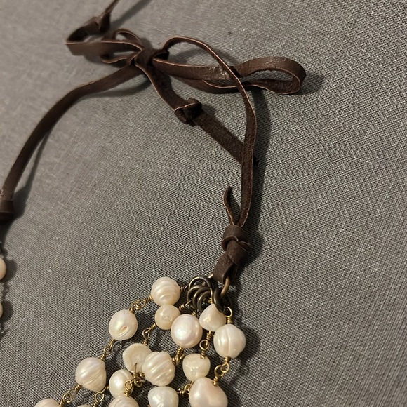 Freshwater Pearl Layered Necklace - Picture 5 of 8